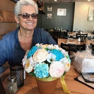 Meet your Posher, Darleen